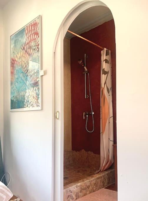Kleine Kunstremise Mit Holzofen Burg Freienfels Appartement Weinbach Buitenkant foto